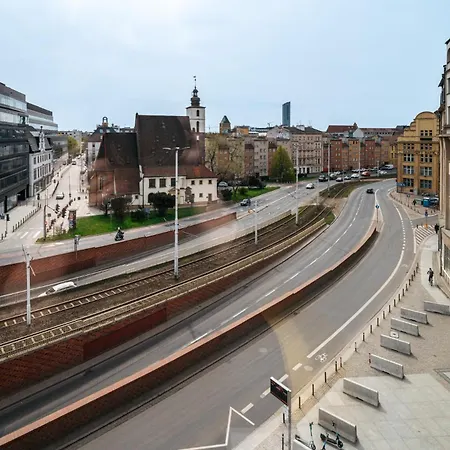 Old Town Market Square 3 Min View & Ac Garage - Atelier Krawiecka By Uniquerent فروتسواف
