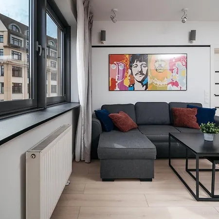 Old Town Market Square 3 Min View & Ac Garage - Atelier Krawiecka By Uniquerent * فروتسواف
